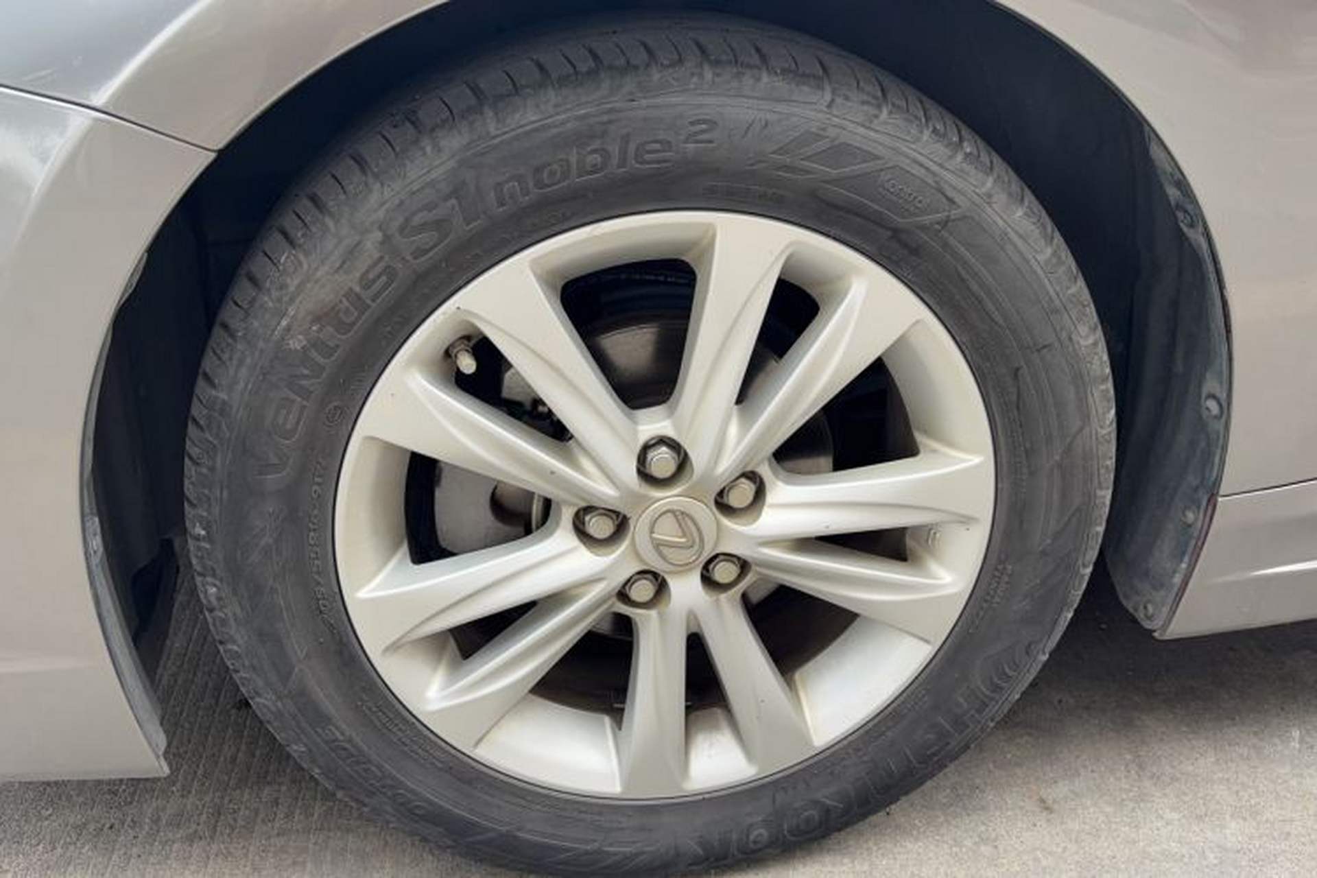 Used Lexus CT 2014 CT200h Comfort Edition Monochrome Exterior 4