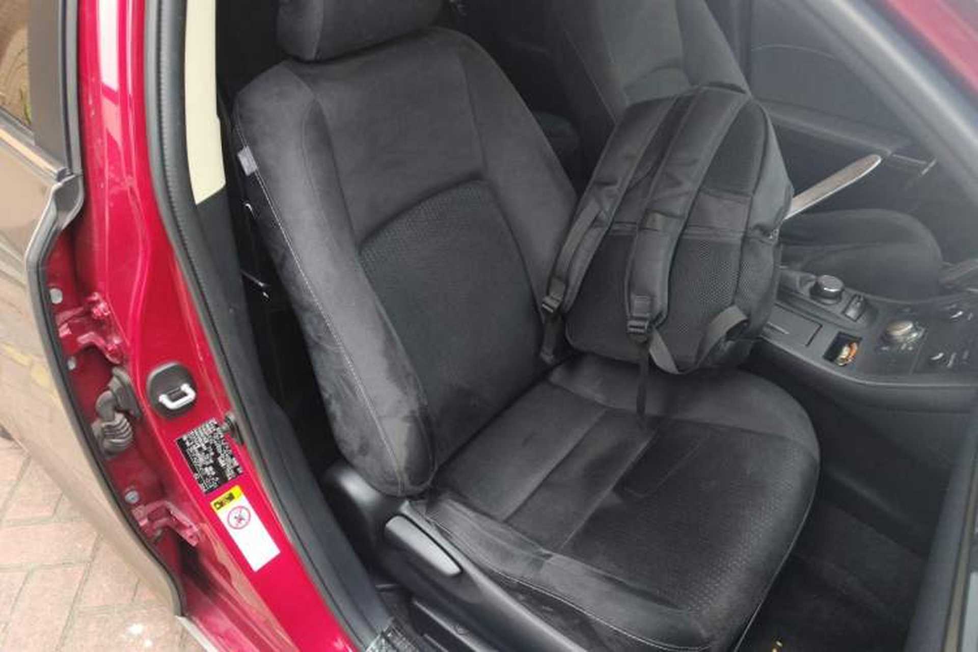 Used Lexus CT 2014 CT200h Comfort Edition Monochrome Right Front Seat