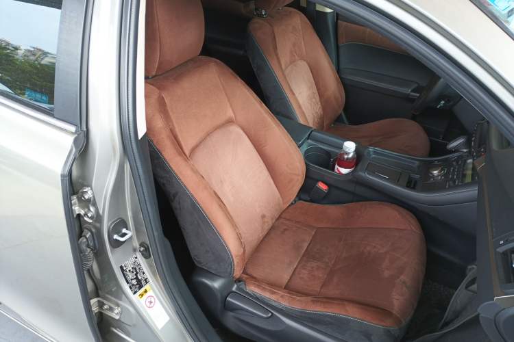 Used Lexus CT 2014 CT200h Elite Edition Monochrome Right Front Seat