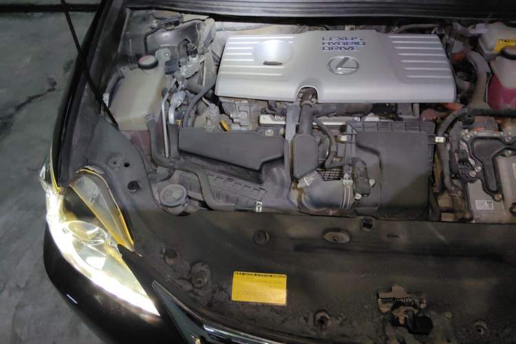 Used Lexus CT 2014 CT200h Elite Edition Monochrome Engine Bay Right