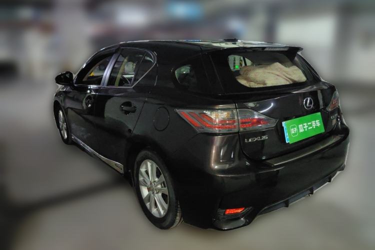 Used Lexus CT 2014 CT200h Elite Edition Monochrome Rear Left 45 Deg