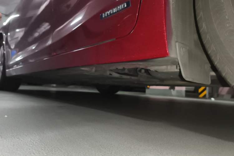 Used Lexus CT 2014 CT200h Comfort Edition Monochrome Chassis Rear Left