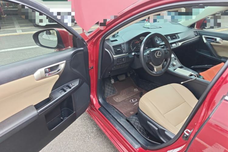 Used Lexus CT 2014 CT200h Elite Edition Monochrome Driver Seat