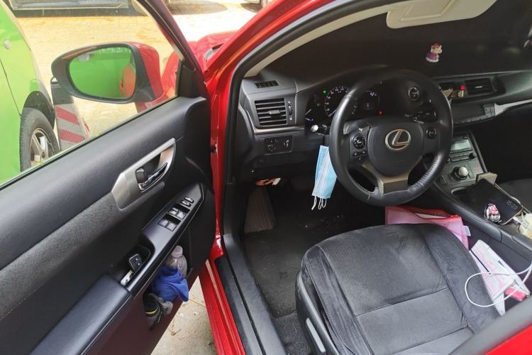 Used Lexus CT 2014 CT200h Elite Edition Monochrome Driver Seat