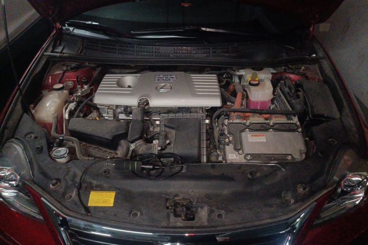 Used Lexus CT 2014 CT200h Elite Edition Monochrome Engine Bay