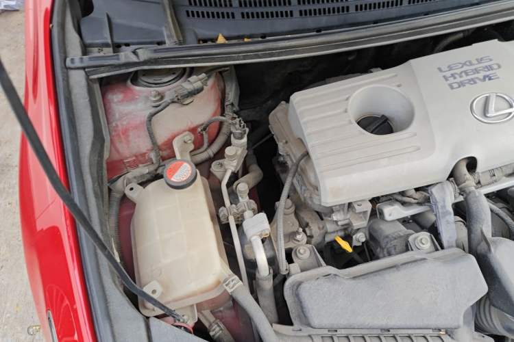 Used Lexus CT 2014 CT200h Elite Edition Monochrome Engine Bay Right