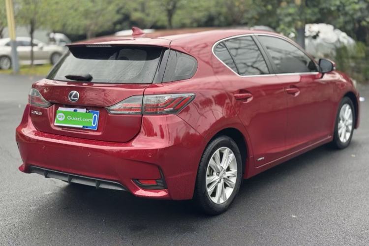 Used Lexus CT 2014 CT200h Comfort Edition Monochrome Exterior 10