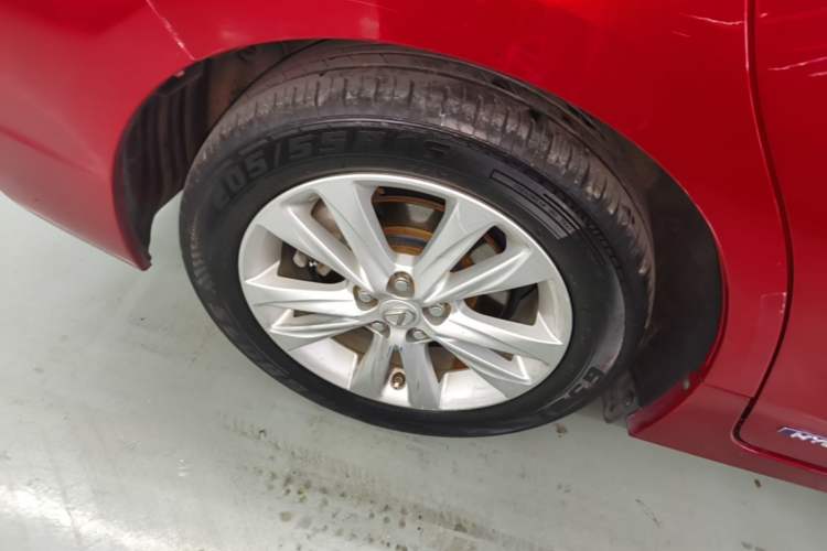 Used Lexus CT 2014 CT200h Elite Edition Monochrome Exterior 5
