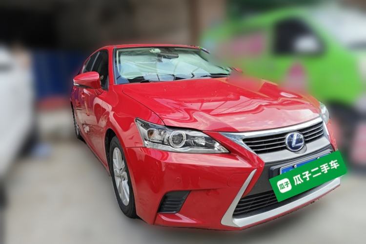 Used Lexus CT 2014 CT200h Elite Edition Monochrome Front Right 45 Deg