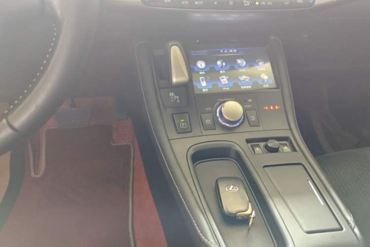 Used Lexus CT 2014 CT200h Elite Edition Monochrome Gear Lever