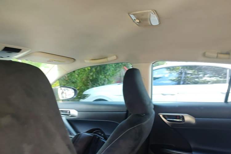 Used Lexus CT 2014 CT200h Elite Edition Monochrome Headliner