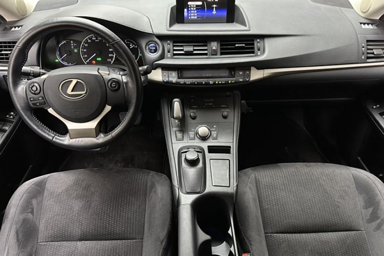Used Lexus CT 2014 CT200h Comfort Edition Monochrome Interior 1