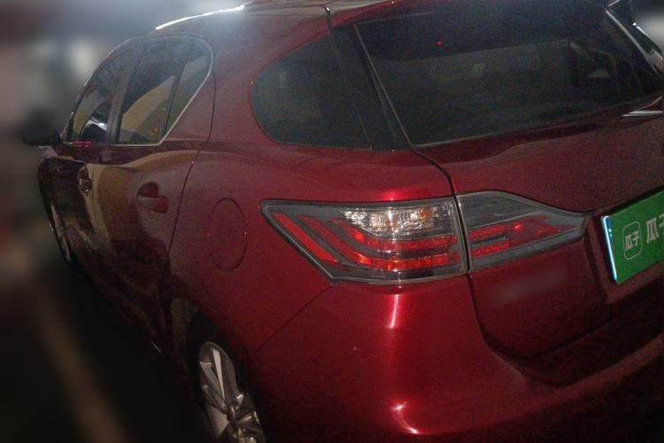 Used Lexus CT 2014 CT200h Elite Edition Monochrome Rear Left 45 Deg