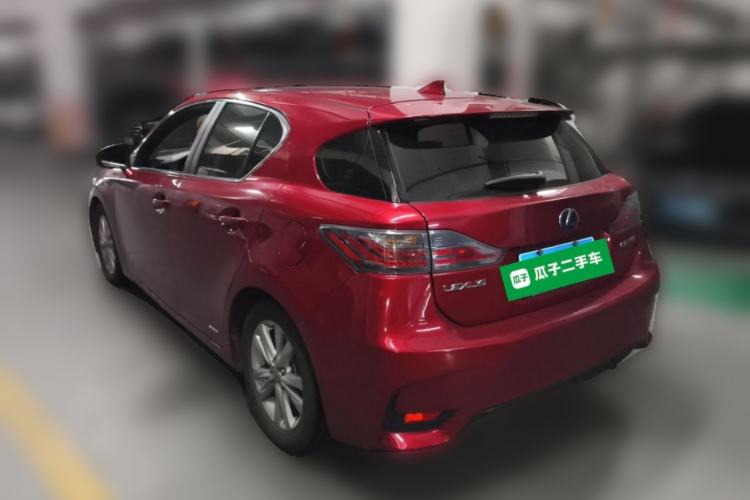 Used Lexus CT 2014 CT200h Comfort Edition Monochrome Rear Left 45 Deg