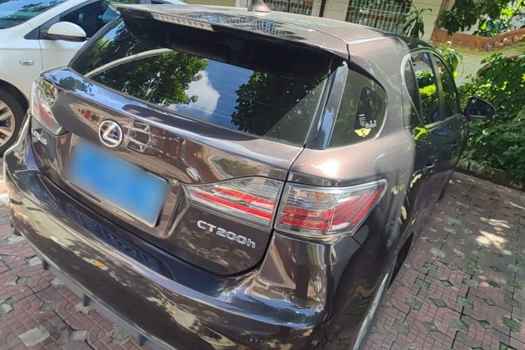 Used Lexus CT 2014 CT200h Elite Edition Monochrome Rear Right 45 Deg