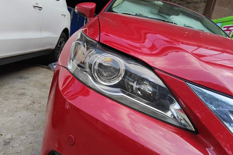 Used Lexus CT 2014 CT200h Elite Edition Monochrome Right Front Headlight