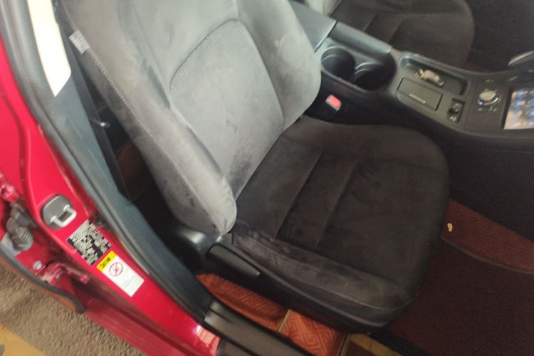Used Lexus CT 2014 CT200h Elite Edition Monochrome Right Front Seat