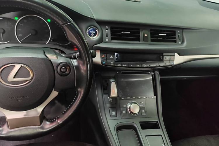 Used Lexus CT 2014 CT200h Elite Edition Monochrome Audio And AC Panel