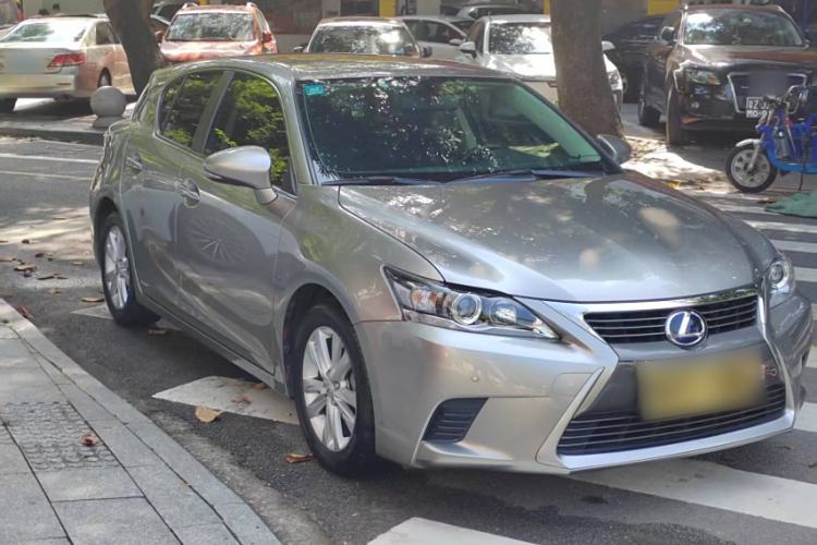 Used Lexus CT 2014 CT200h Elite Edition Monochrome Exterior 2