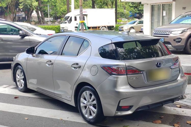 Used Lexus CT 2014 CT200h Elite Edition Monochrome Exterior 3