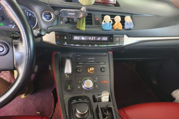 Used Lexus CT 2014 CT200h Comfort Edition Monochrome Audio And AC Panel