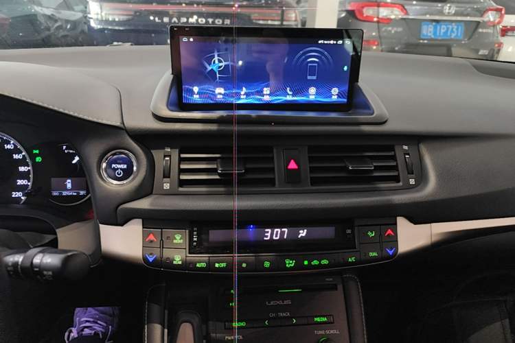 Used Lexus CT 2014 CT200h Comfort Edition Monochrome Audio And AC Panel