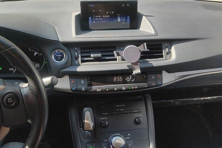 Used Lexus CT 2014 CT200h Comfort Edition Monochrome Audio And AC Panel