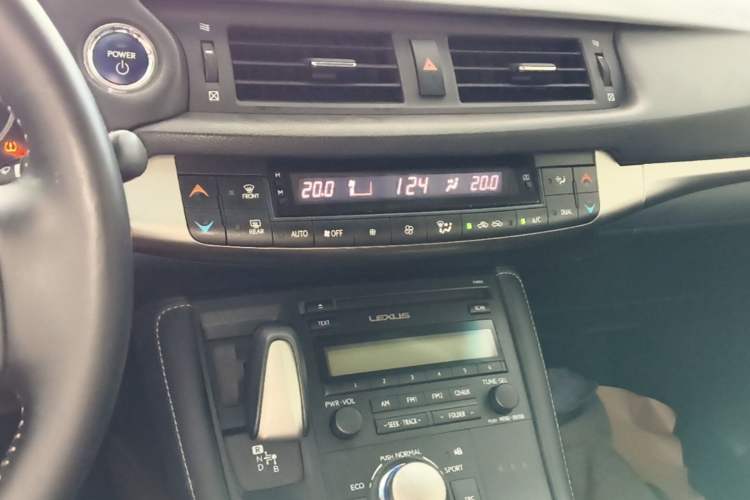 Used Lexus CT 2014 CT200h Elite Edition Monochrome Audio And AC Panel