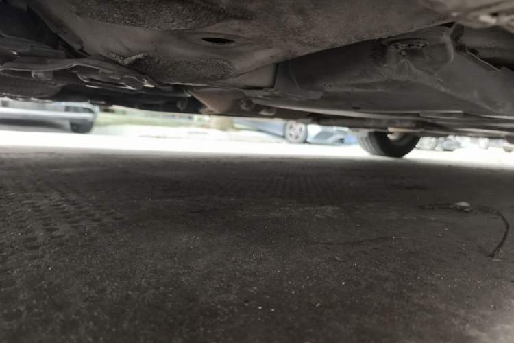 Used Lexus CT 2014 CT200h Comfort Edition Two-Tone Chassis Front Left