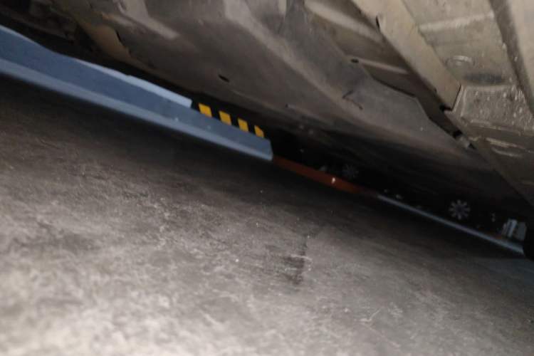 Used Lexus CT 2014 CT200h Elite Edition Monochrome Chassis Front Left