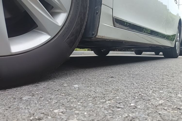 Used Lexus CT 2014 CT200h Comfort Edition Monochrome Chassis Front Left