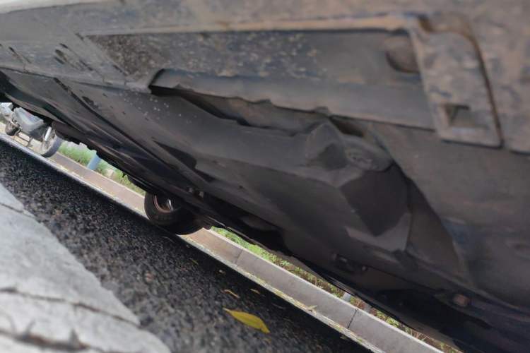 Used Lexus CT 2014 CT200h Comfort Edition Two-Tone Chassis Front Right