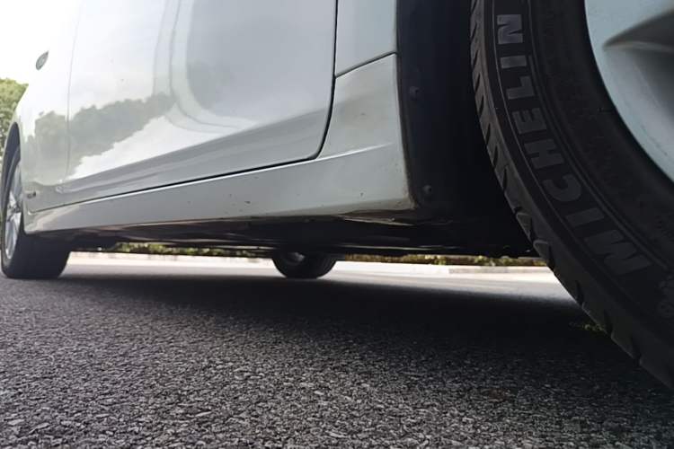 Used Lexus CT 2014 CT200h Elite Edition Monochrome Chassis Front Right