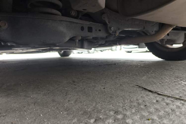 Used Lexus CT 2014 CT200h Comfort Edition Two-Tone Chassis Rear Left