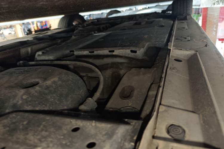Used Lexus CT 2014 CT200h Comfort Edition Monochrome Chassis Rear Left