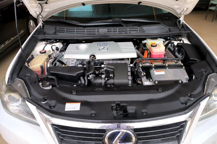 Used Lexus CT 2014 CT200h Elite Edition Monochrome Engine Bay