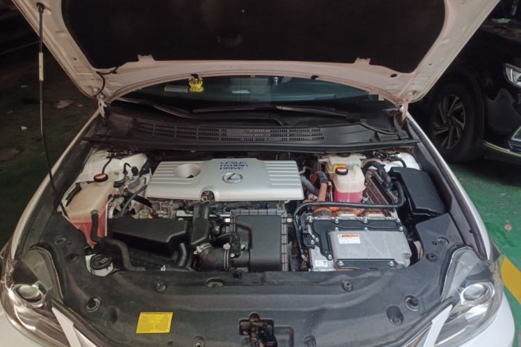 Used Lexus CT 2014 CT200h Comfort Edition Monochrome Engine Bay