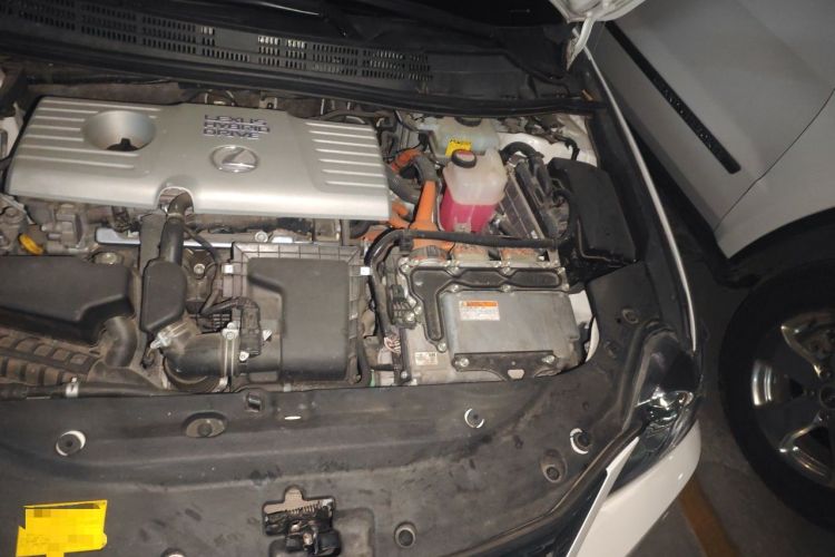 Used Lexus CT 2014 CT200h Elite Edition Monochrome Engine Bay Left