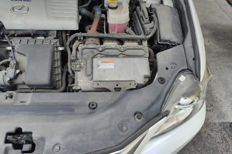 Used Lexus CT 2014 CT200h Comfort Edition Monochrome Engine Bay Left