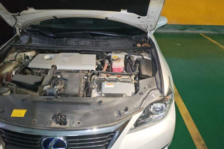 Used Lexus CT 2014 CT200h Comfort Edition Monochrome Engine Bay Left