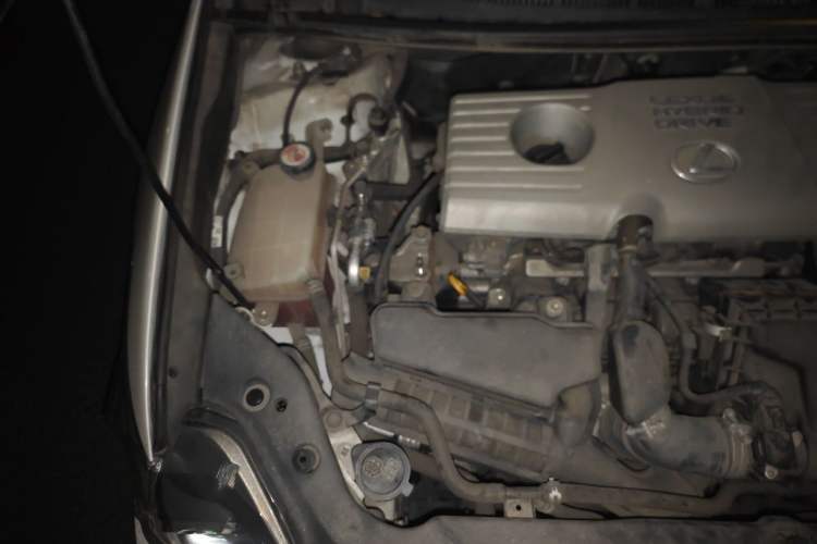Used Lexus CT 2014 CT200h Comfort Edition Two-Tone Engine Bay Right