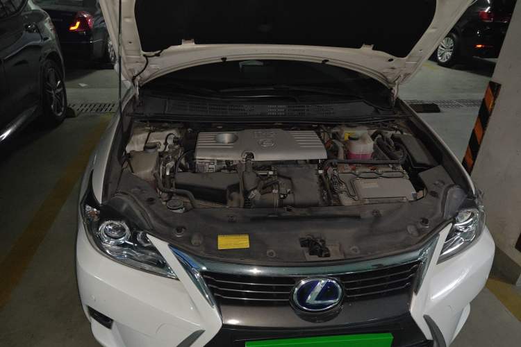 Used Lexus CT 2014 CT200h Comfort Edition Monochrome Engine Bay Right