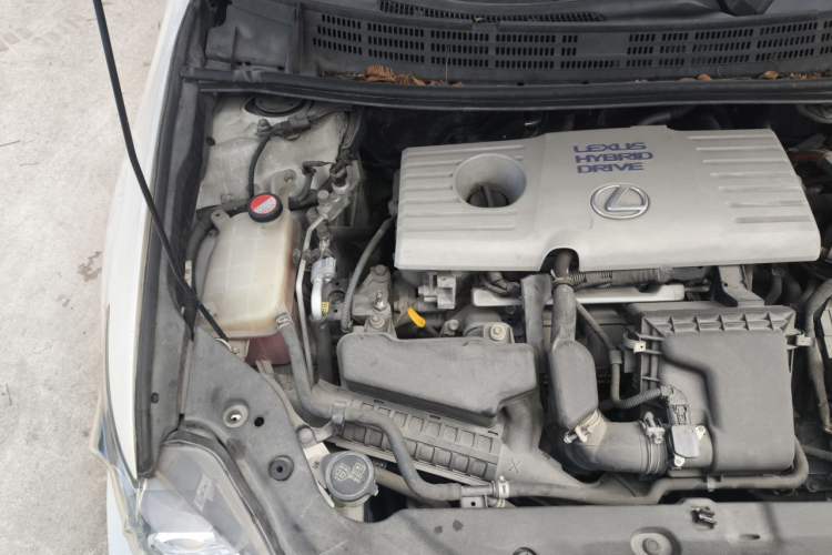 Used Lexus CT 2014 CT200h Elite Edition Monochrome Engine Bay Right