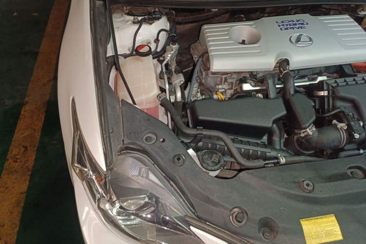 Used Lexus CT 2014 CT200h Comfort Edition Monochrome Engine Bay Right