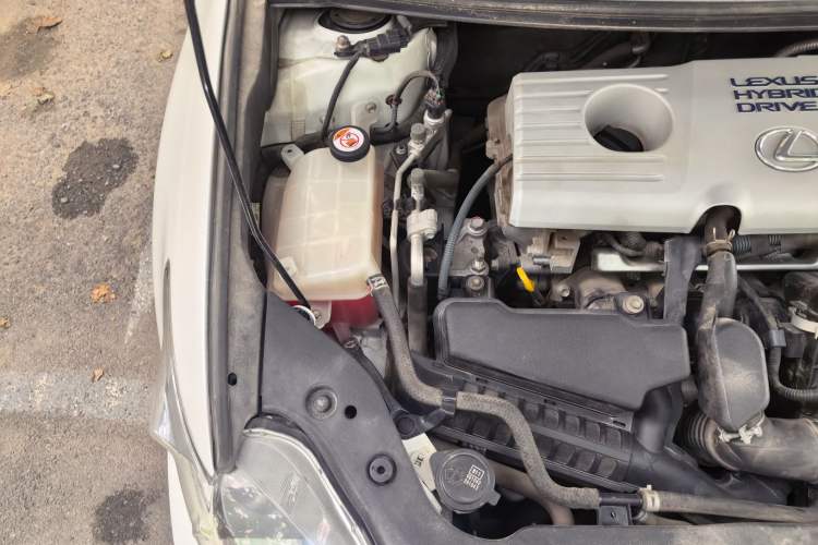 Used Lexus CT 2014 CT200h Comfort Edition Monochrome Engine Bay Right