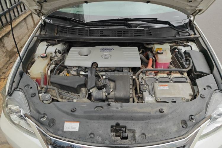 Used Lexus CT 2014 CT200h Comfort Edition Monochrome Engine Bay