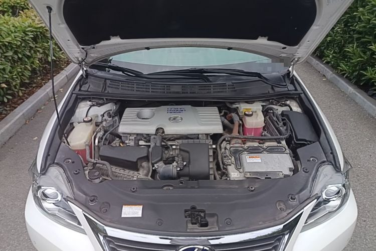 Used Lexus CT 2014 CT200h Comfort Edition Monochrome Engine Bay