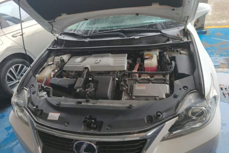 Used Lexus CT 2014 CT200h Comfort Edition Monochrome Engine Bay