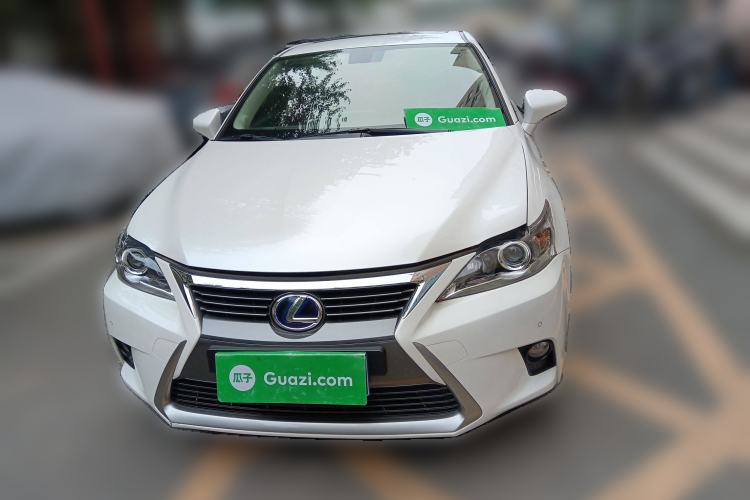 Used Lexus CT 2014 CT200h Comfort Edition Monochrome Exterior 1