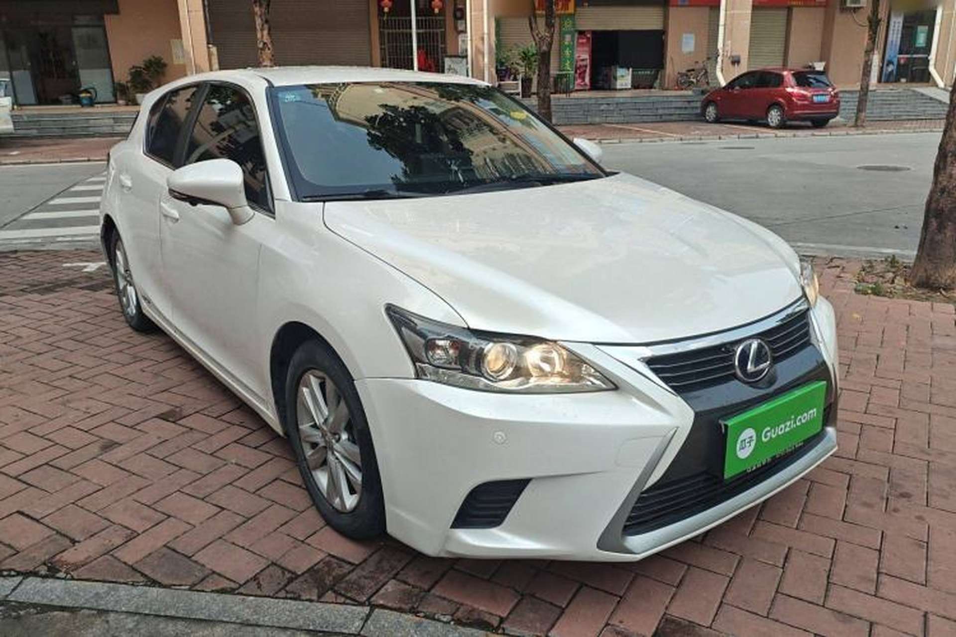 Used Lexus CT 2014 CT200h Elite Edition Monochrome Exterior 1